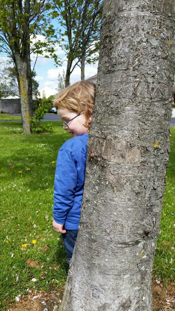 Hide and Seek Office Mum