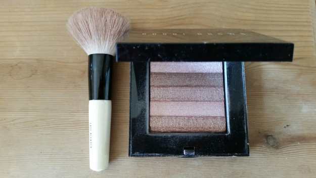 Office Mum - Bobbi Brown shimmer brick