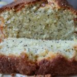 Lemon and poppyseed cake - Office Mum