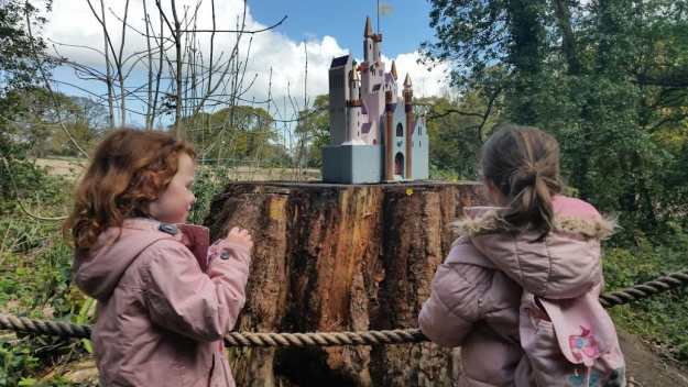 Fairy Palace - Wells House - office mum